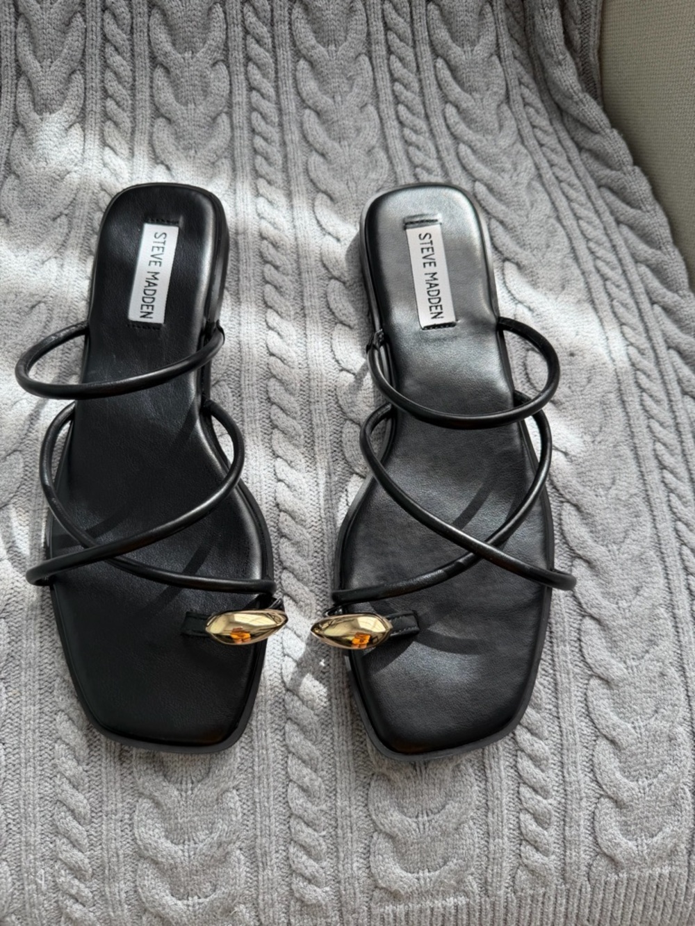 Steve Madden Black Strappy Toe-Ring Sandals with Gold Gem Accent
